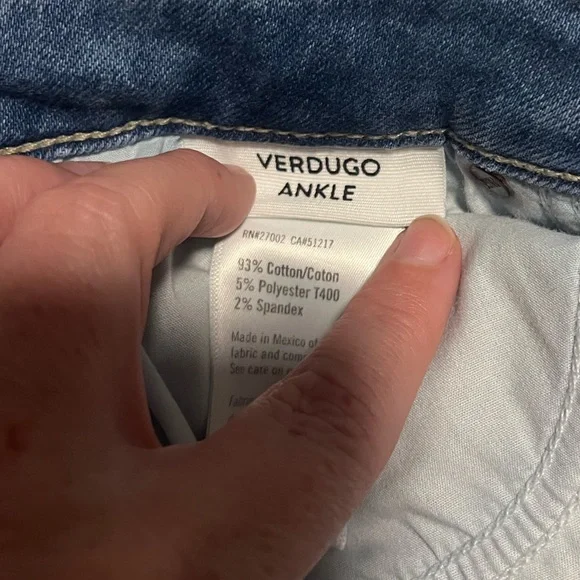 Paige Verdugo Ankle Jeans - Size 28 - Picture 6 of 6